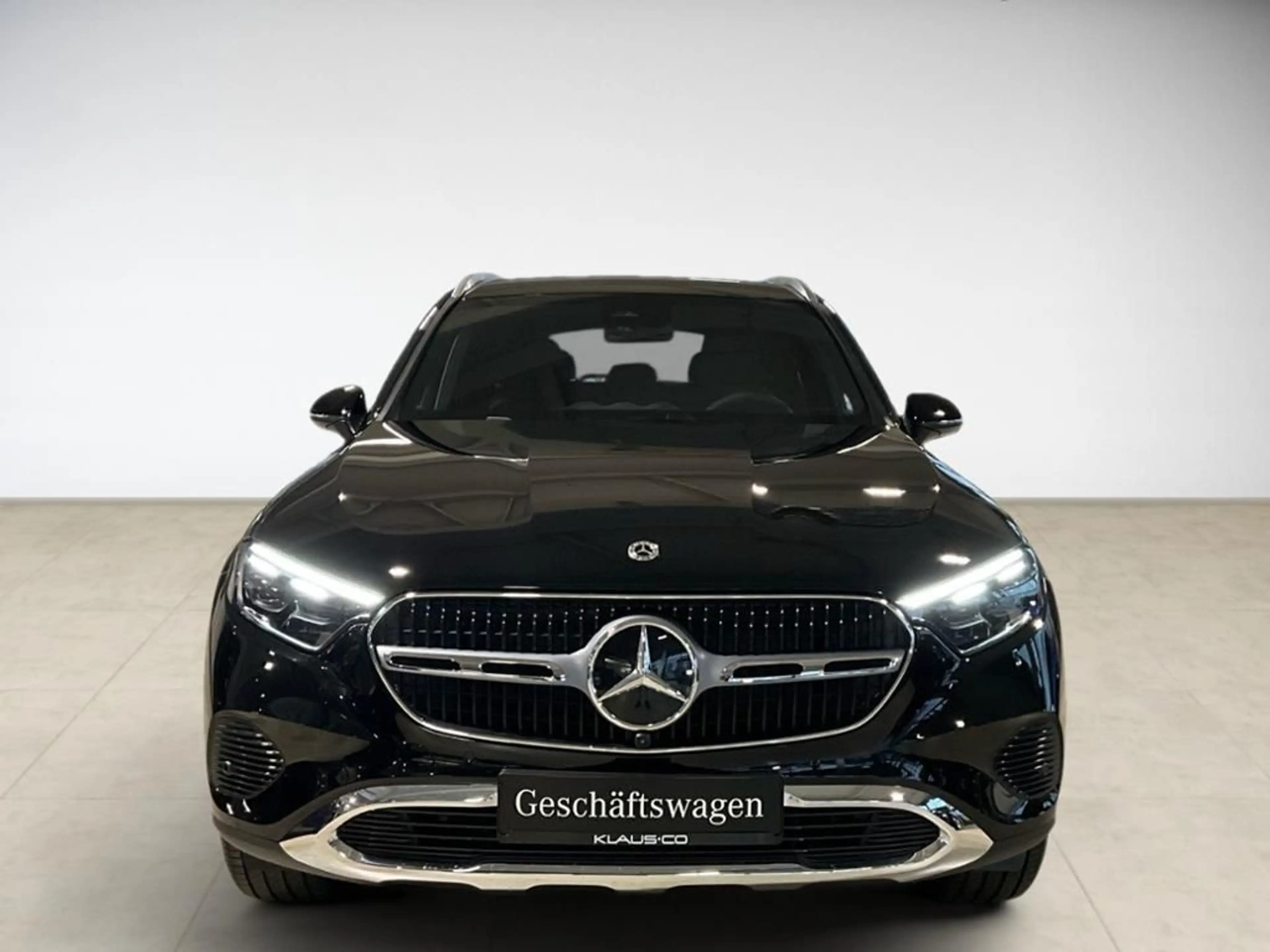 Mercedes-Benz GLC 220 d 4M AVANTGARDE 360 AHK AUT Kam. KeyLess — photo 2