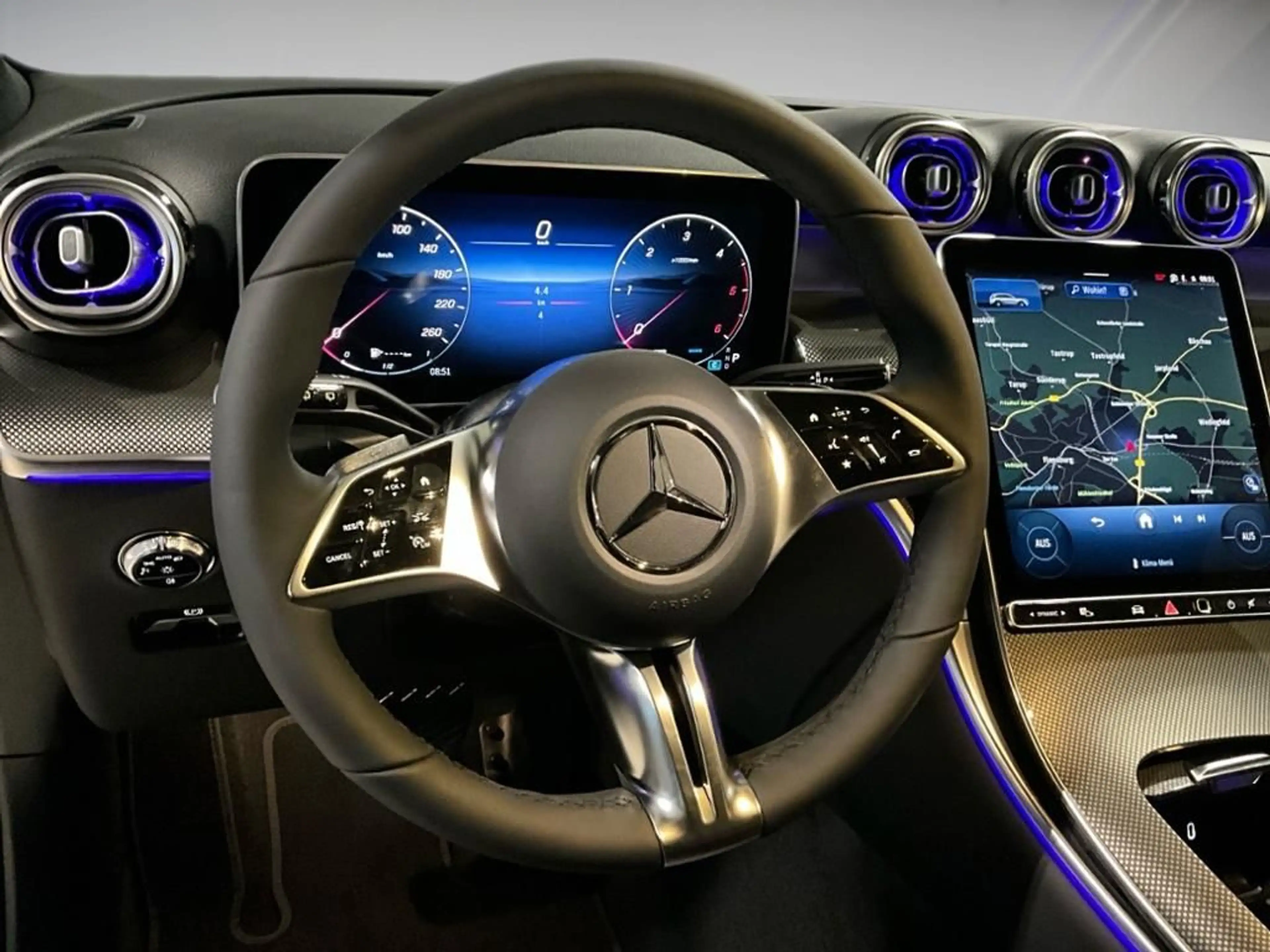 Mercedes-Benz GLC 220 d 4M AVANTGARDE 360 AHK AUT Kam. KeyLess — photo 9