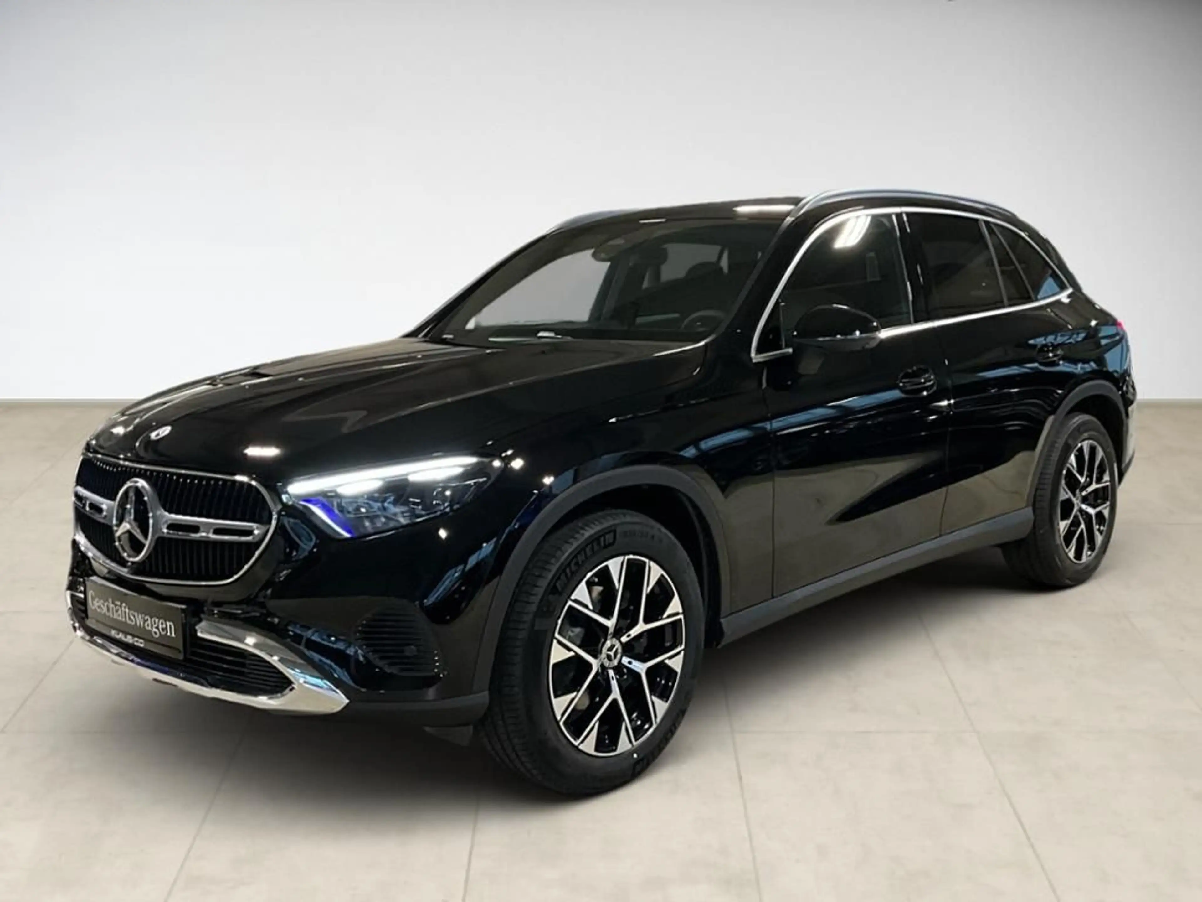 Mercedes-Benz GLC 220 d 4M AVANTGARDE 360 AHK AUT Kam. KeyLess