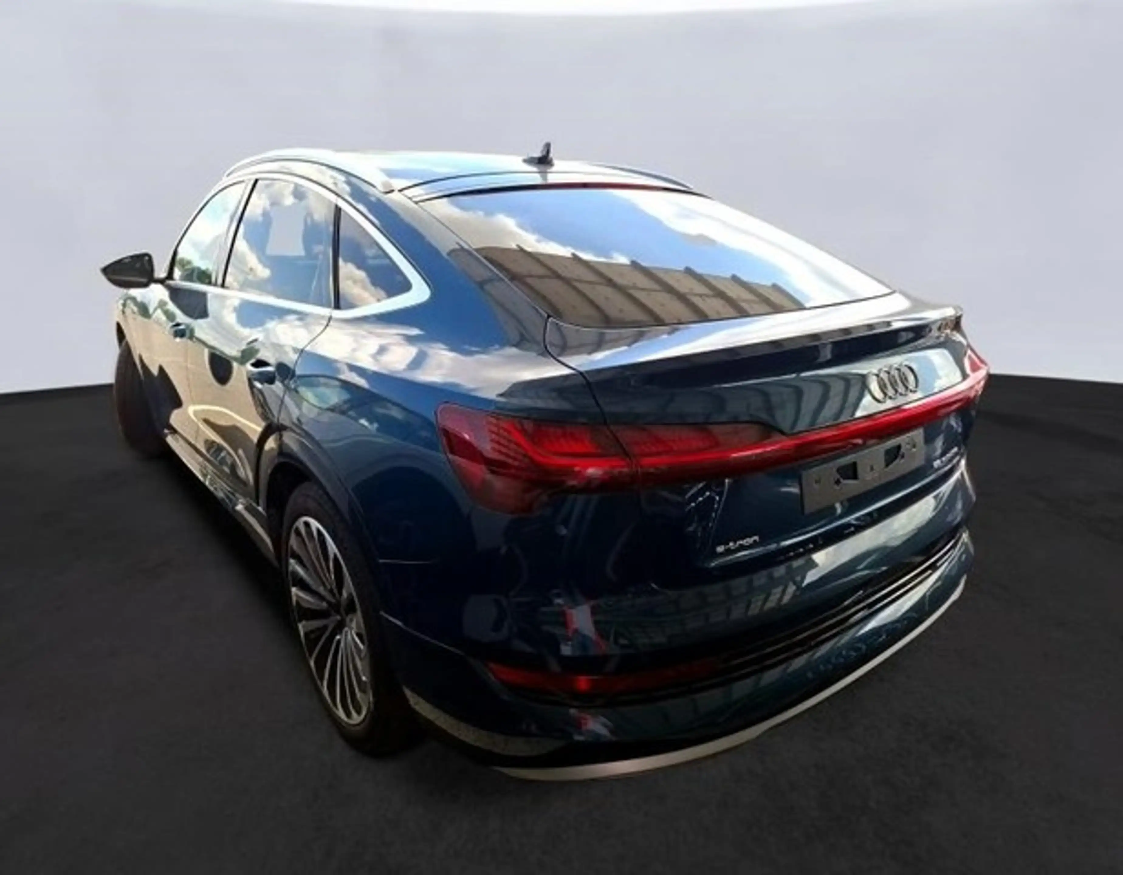 Audi e-tron Sportback 55 quattro advanced NP:108T¤ — photo 6