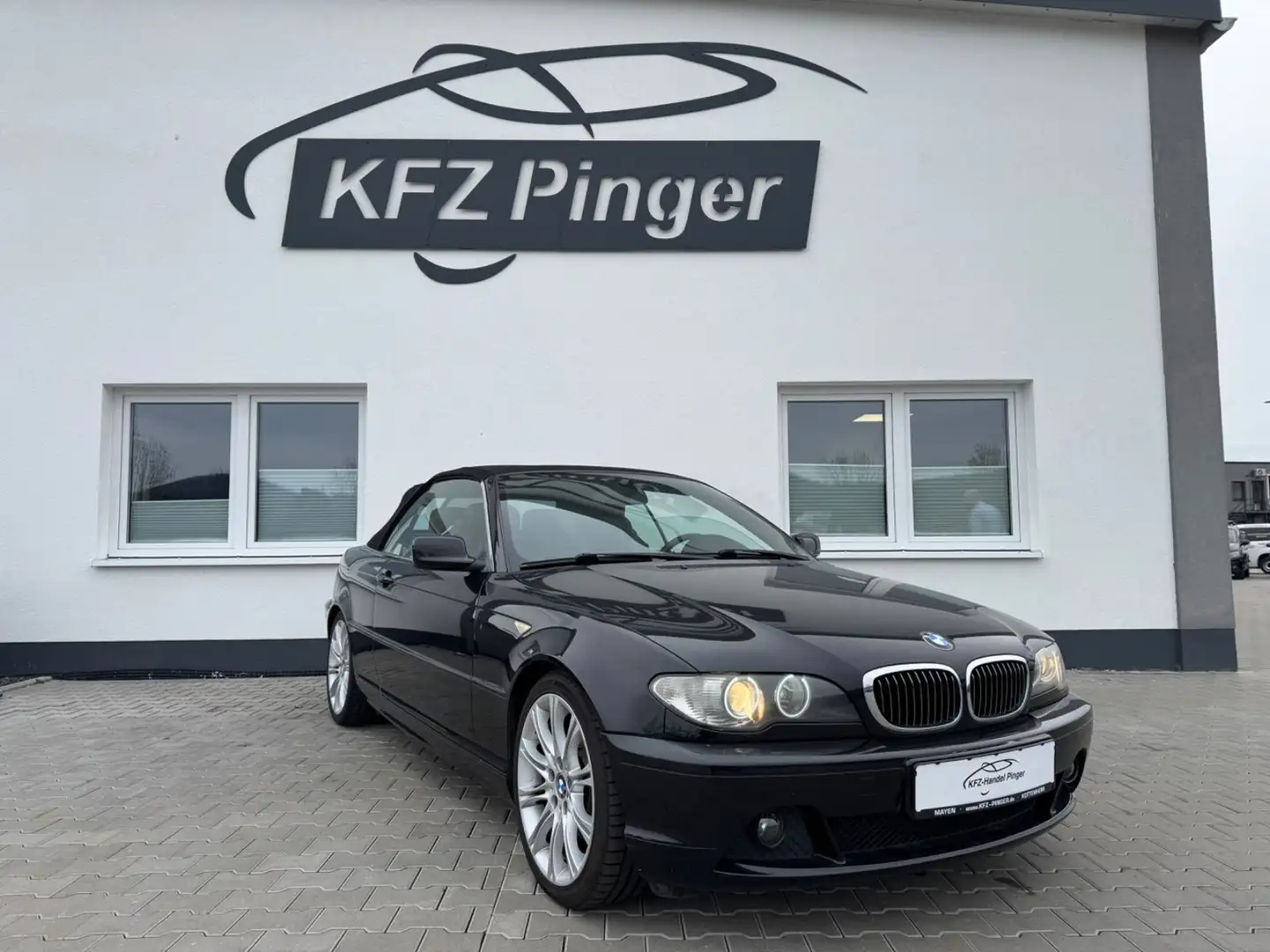 BMW 325 Baureihe 3 Cabrio 325 Ci Schwarz - 1