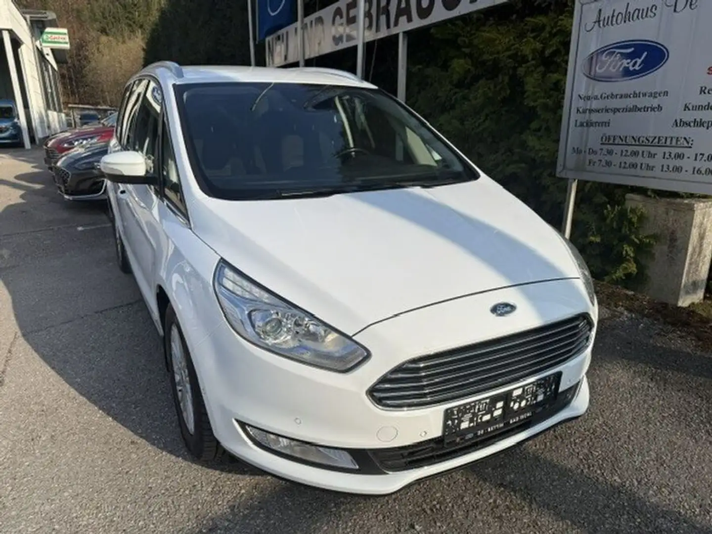 Ford Galaxy 2,0 EcoBlue SCR AWD Titanium Aut. Weiß - 2