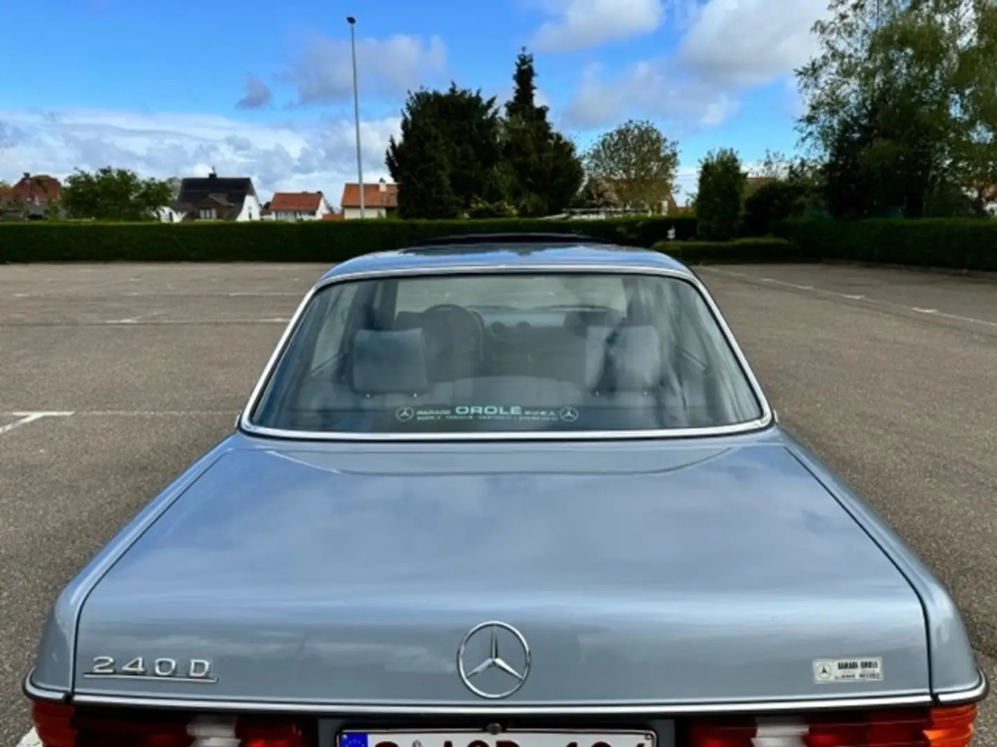 Mercedes-Benz 240 240 D Albastru - 2