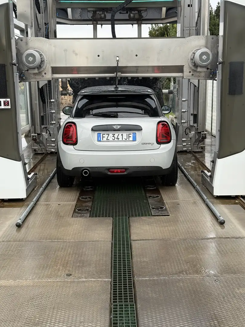 MINI Cooper D 3p 1.5 Hype auto - 2