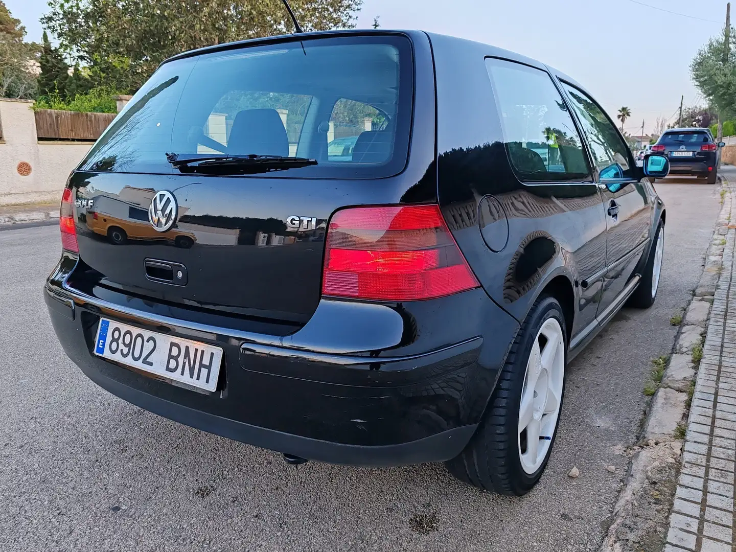 Volkswagen Golf 2.0 16v GTi Edition - 2