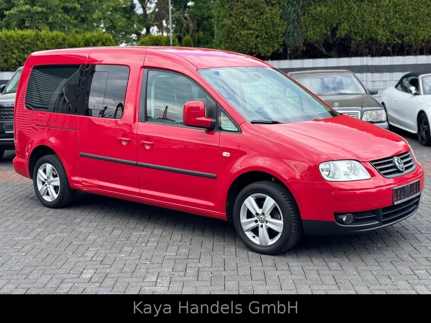 Volkswagen Caddy Maxi Life Gewinner Caddy PDC/Alu/7-Sitzer Rood - 1