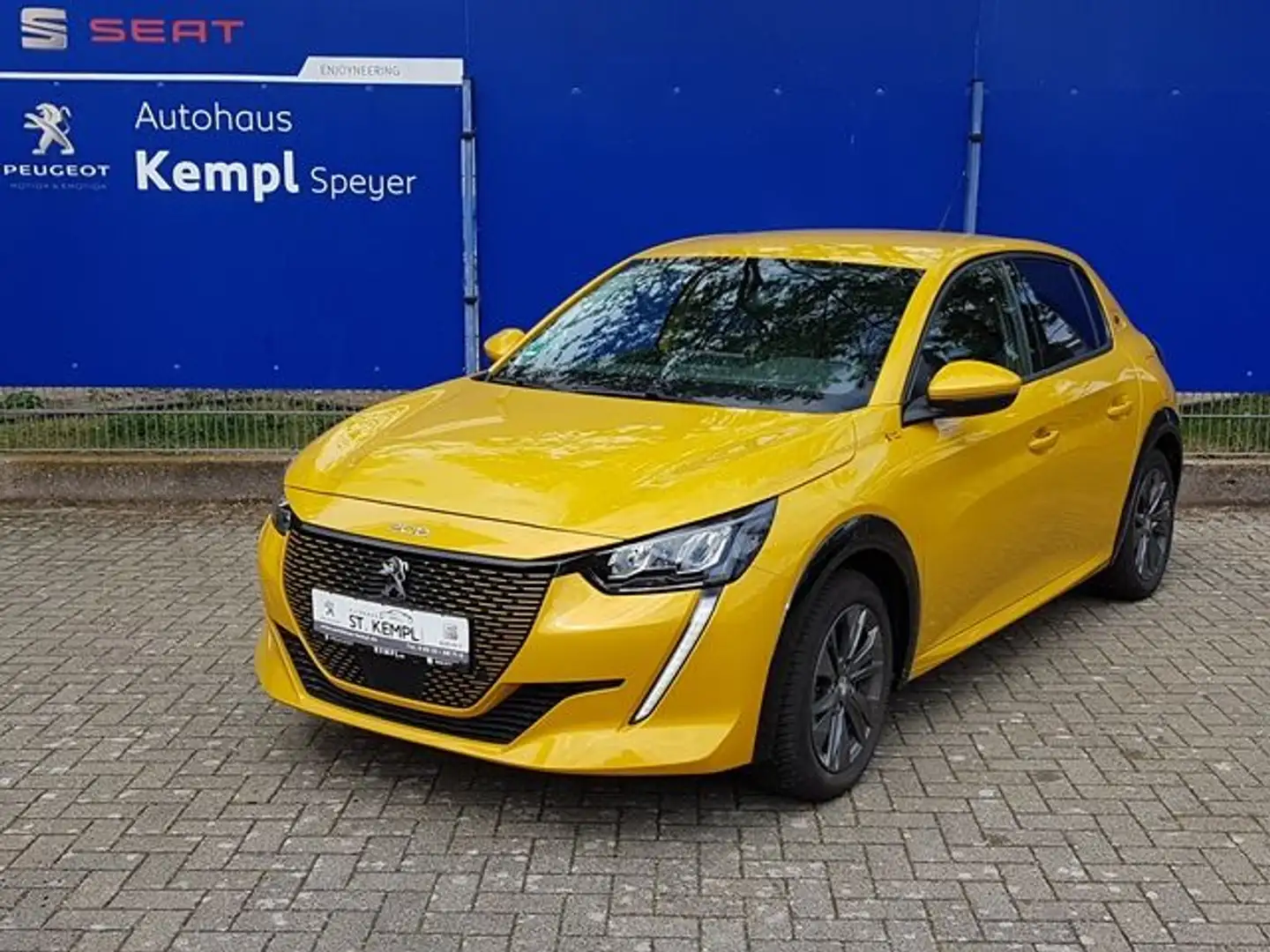 Peugeot 208 Elektromotor 136 Allure Pack Geel - 1