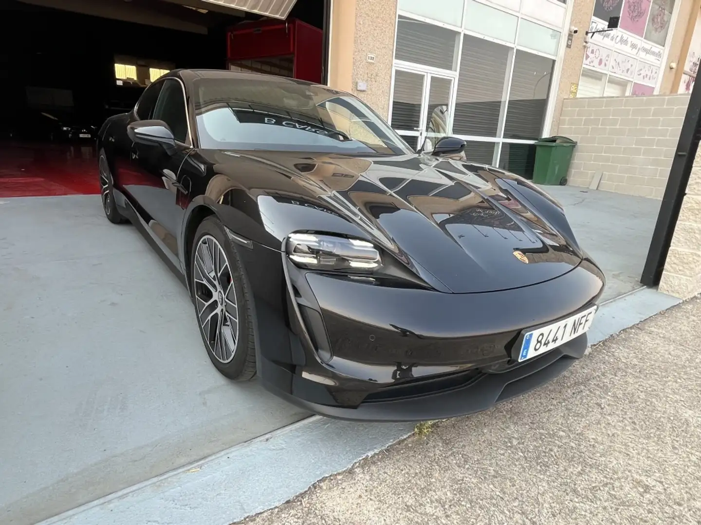 Porsche Taycan 4S Noir - 1