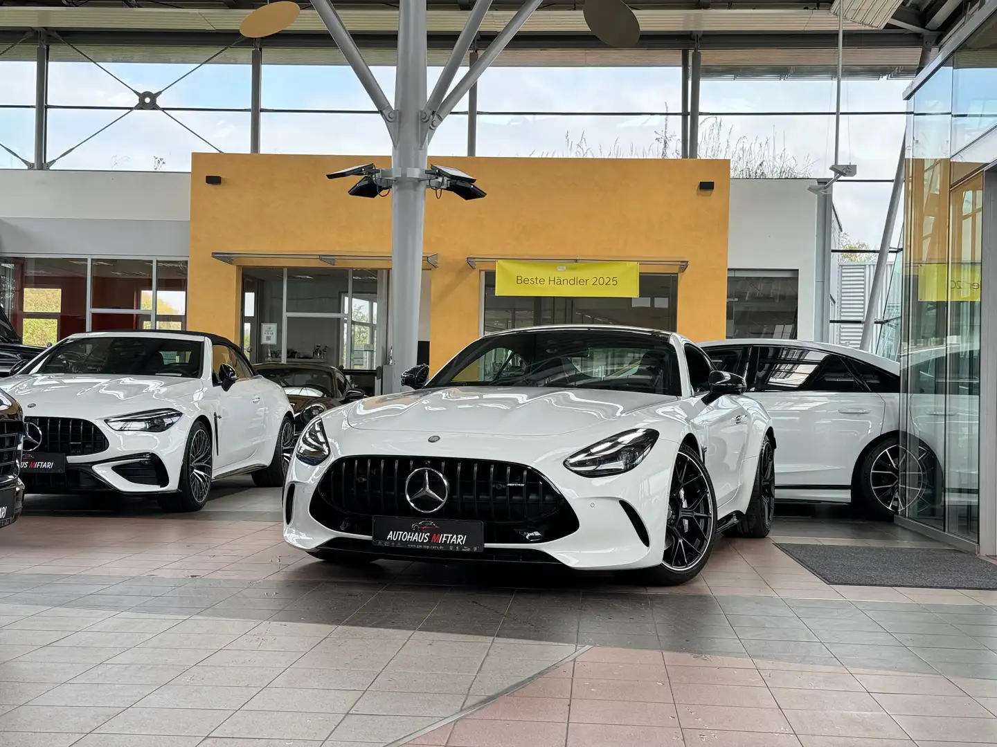 Mercedes-Benz AMG GT 63 Coupe Carbon Burmester Performance Sitze 21" White - 1