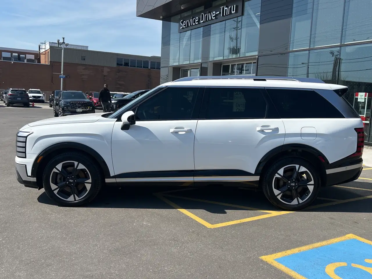 Hyundai PALISADE Hybrid снимка Hyundai PALISADE Hybrid