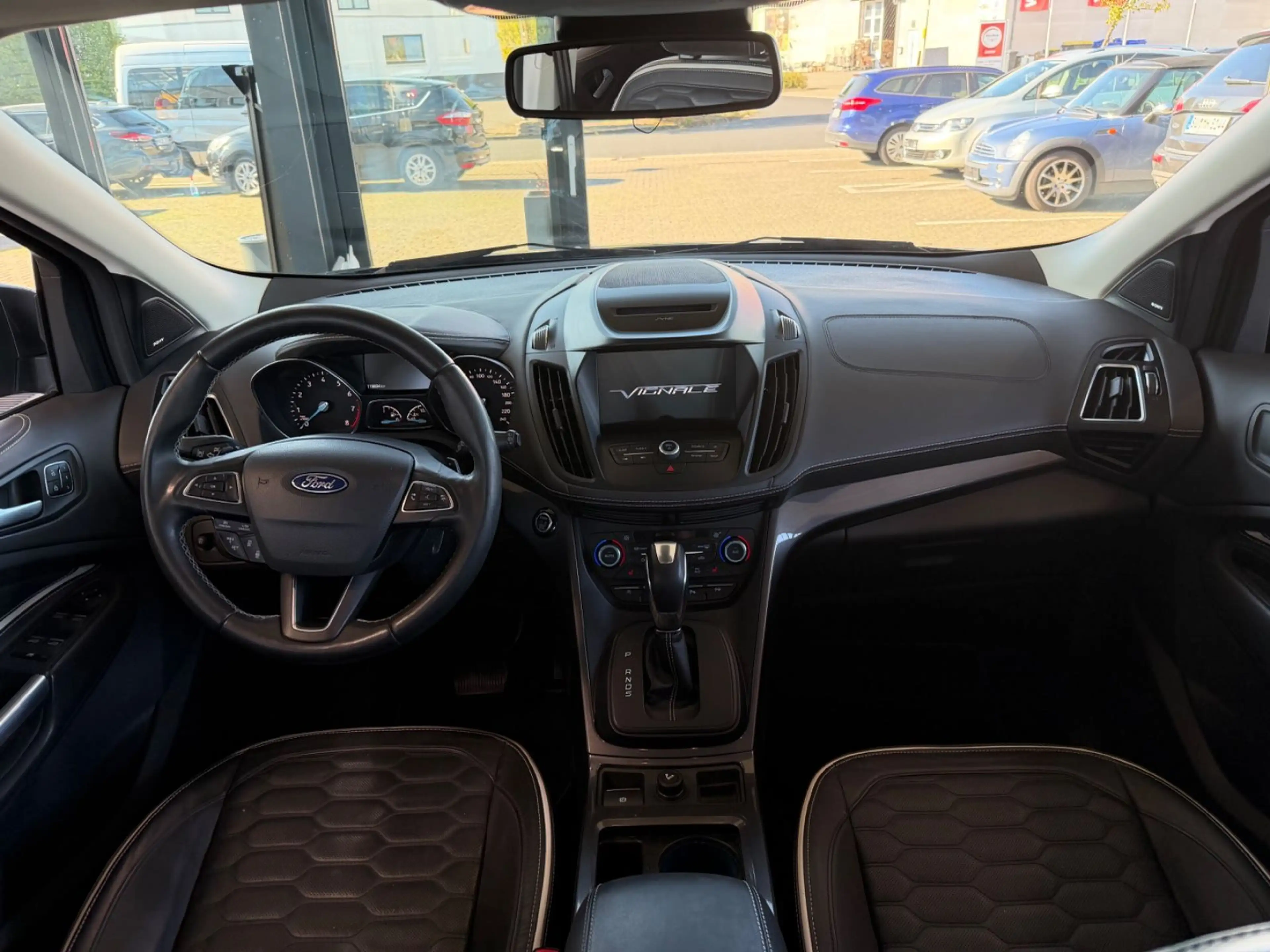 Ford Kuga Vignale/4X4/Automatik — photo 14