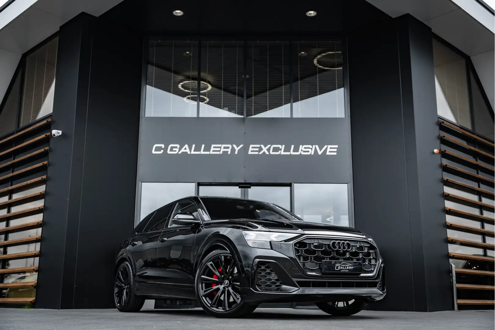 Audi Q8 60 TFSI e quattro Pro Line S Competition - Panoram Noir - 1