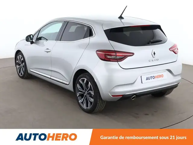 Renault Clio view 4