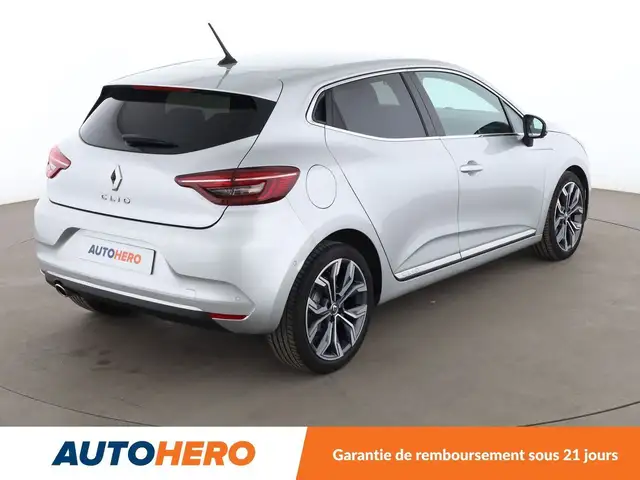Renault Clio view 6