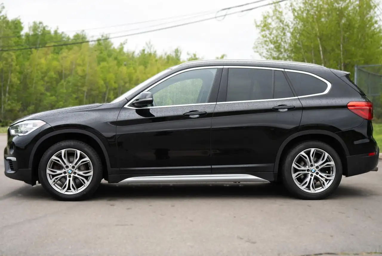 BMW X1 снимка BMW X1