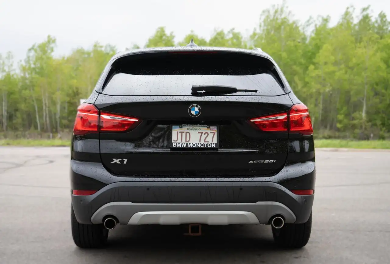 BMW X1 снимка BMW X1