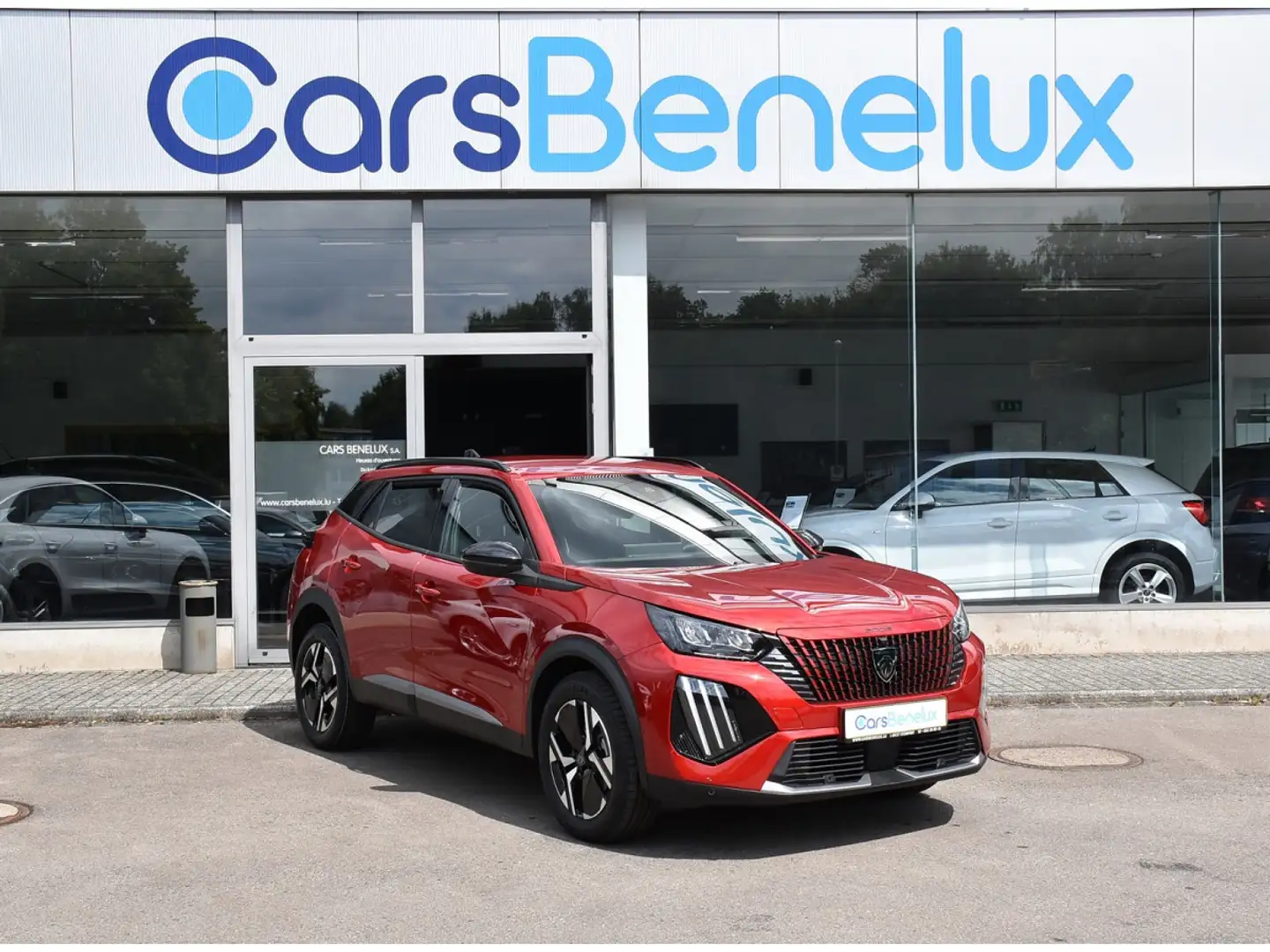 Peugeot 2008 1.2 PureTech Allure GPS LANE SIDE REGUL CAM360 1°M Rouge - 1