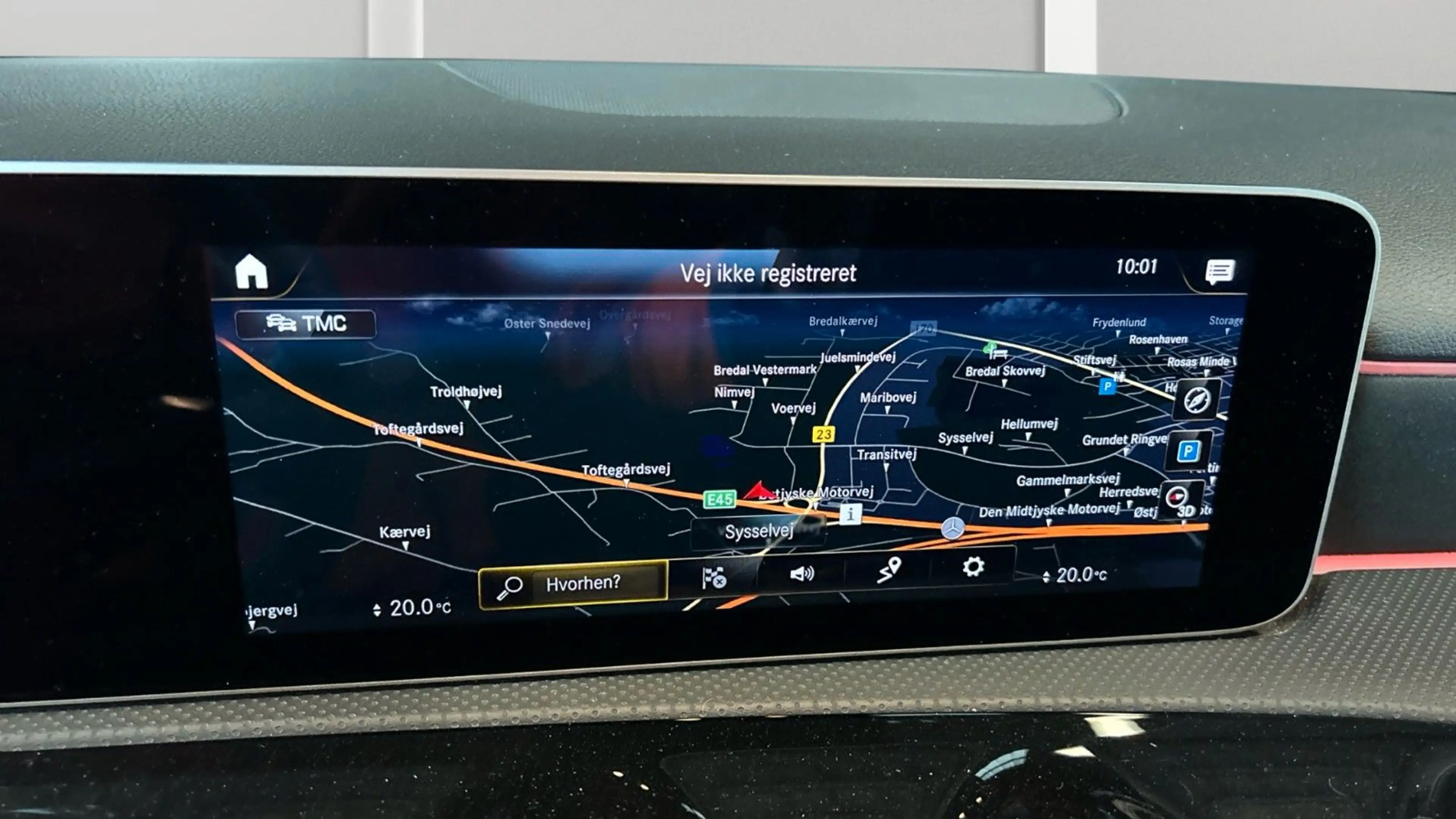 Mercedes-Benz A 200 AMG Leder Panorama Multibeam LED SHZ RFK — photo 11