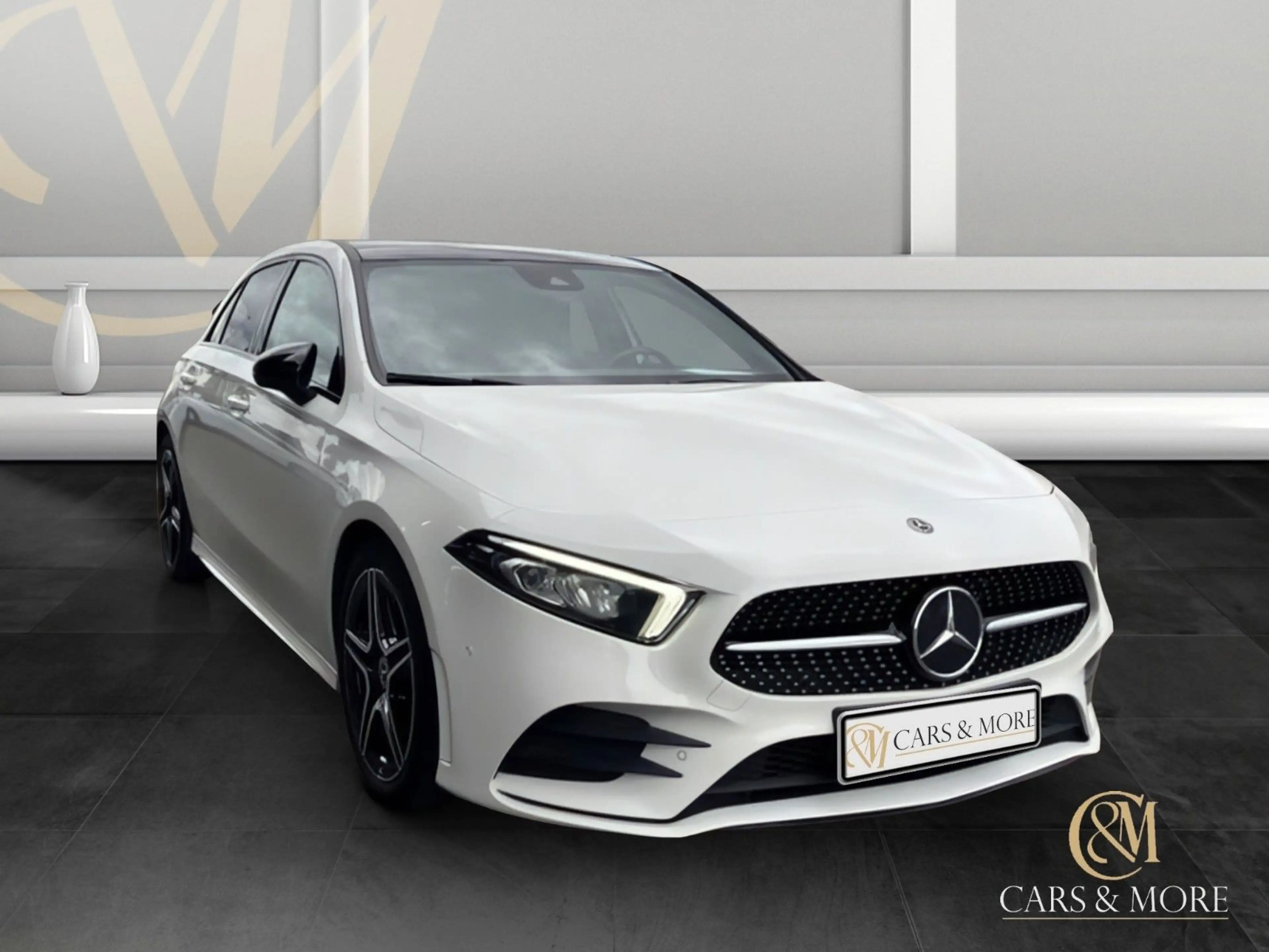 Mercedes-Benz A 200 AMG Leder Panorama Multibeam LED SHZ RFK — photo 2