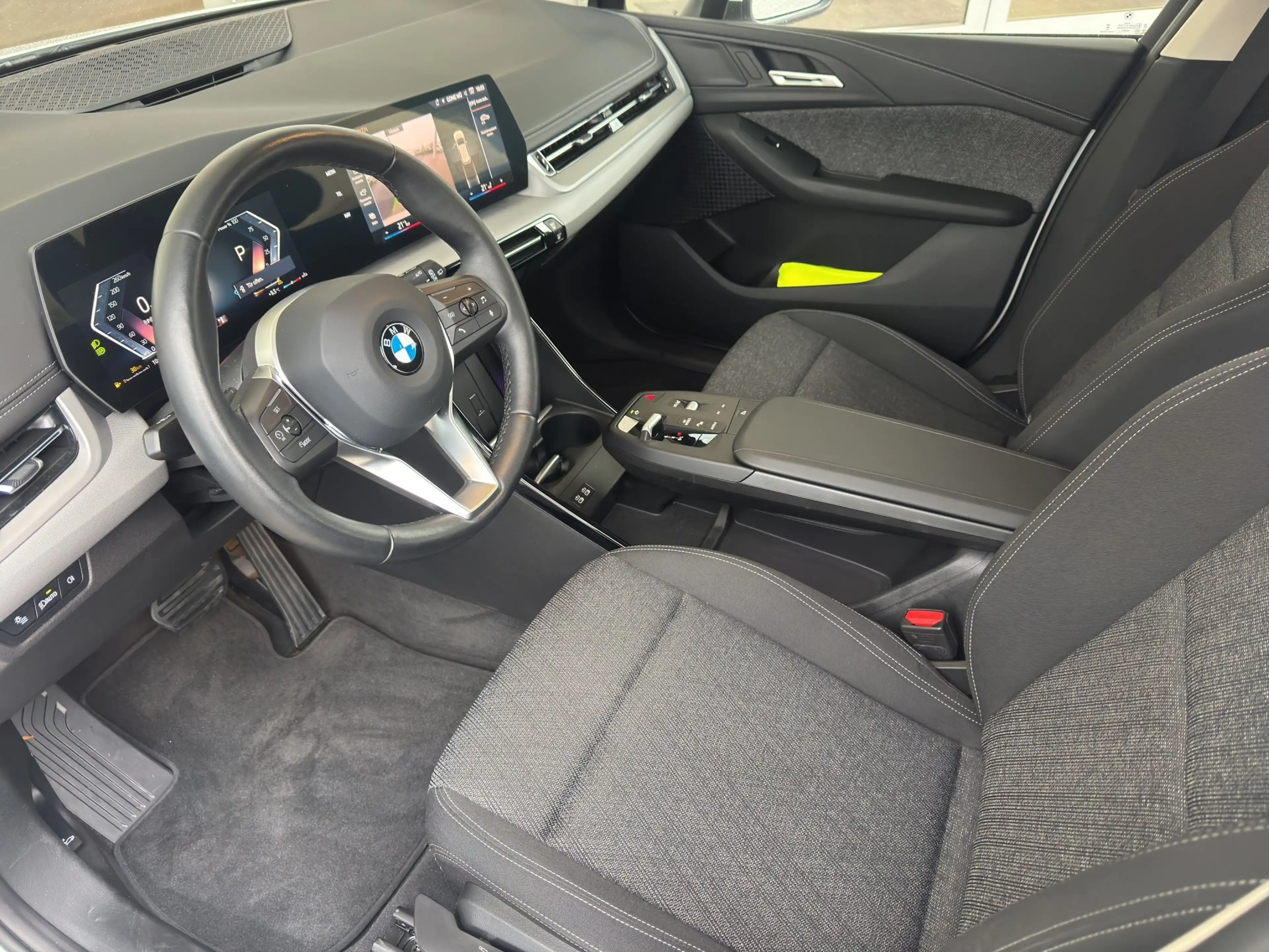 BMW 220 220i Active Tourer AHK.LED.Navi.Komfort.ParkA.SH — photo 7