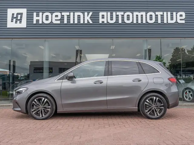 Mercedes-Benz B-Class view 10