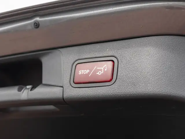 Mercedes-Benz B-Class view 30