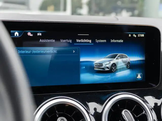 Mercedes-Benz B-Class view 27