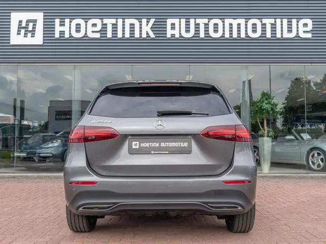 Mercedes-Benz B-Class view 11