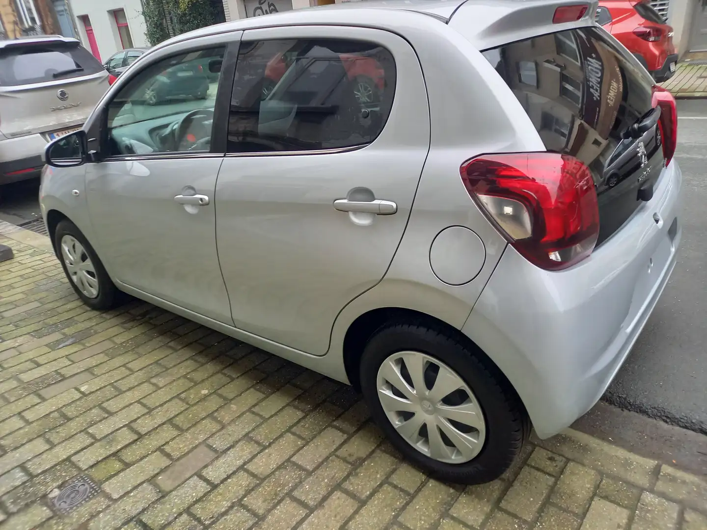 Peugeot 108 1.0 VTi Like S Gümüş rengi - 2