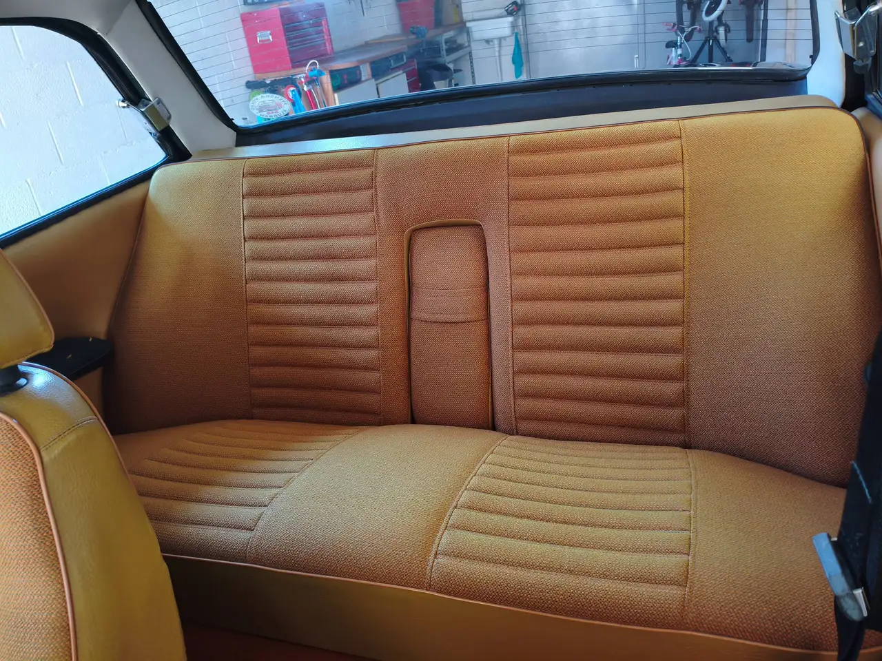 Volvo 142, foto 12