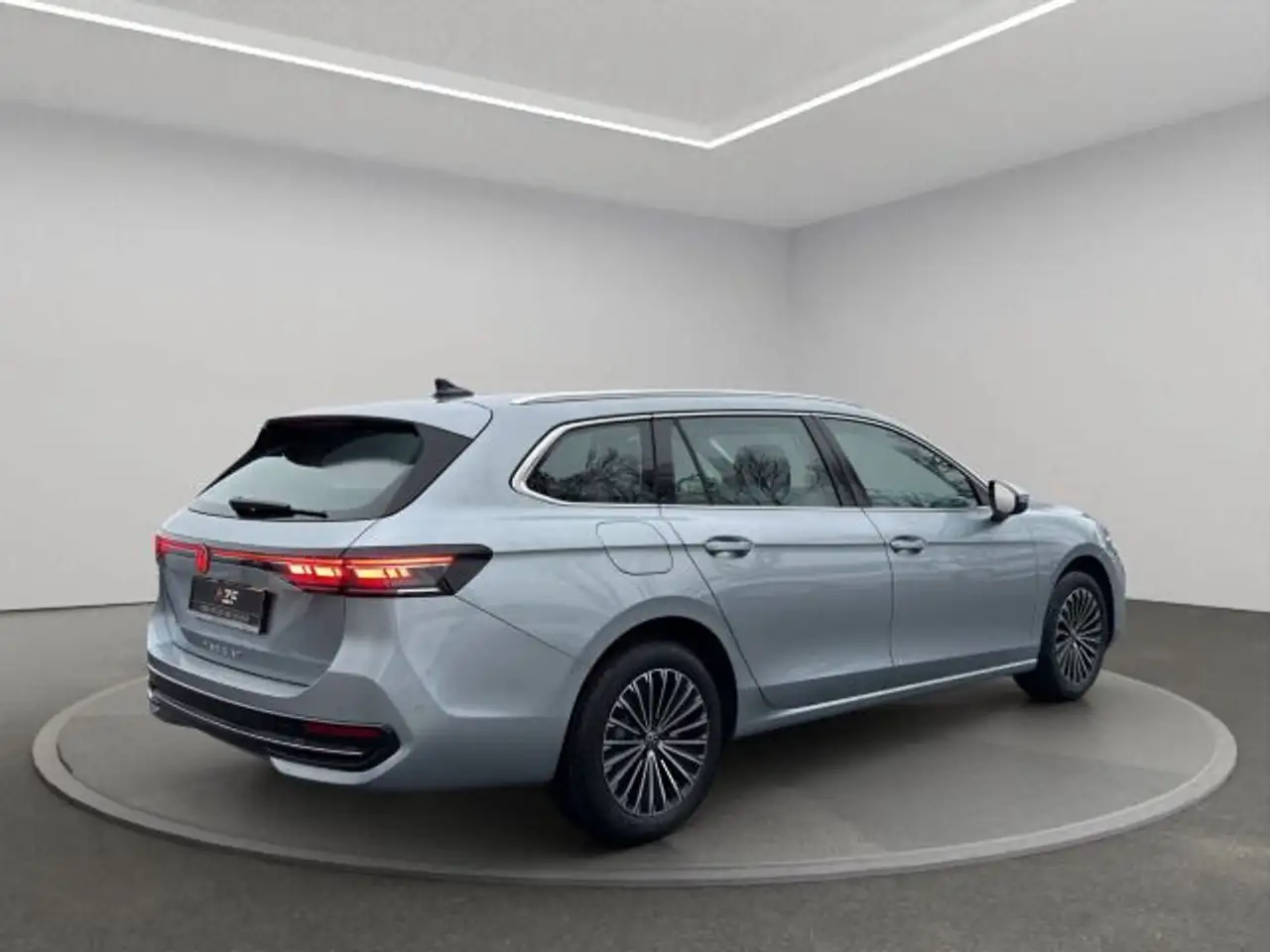 Volkswagen Passat Variant Elegance 2.0 TDI DSG LED+HUD+AHK 4