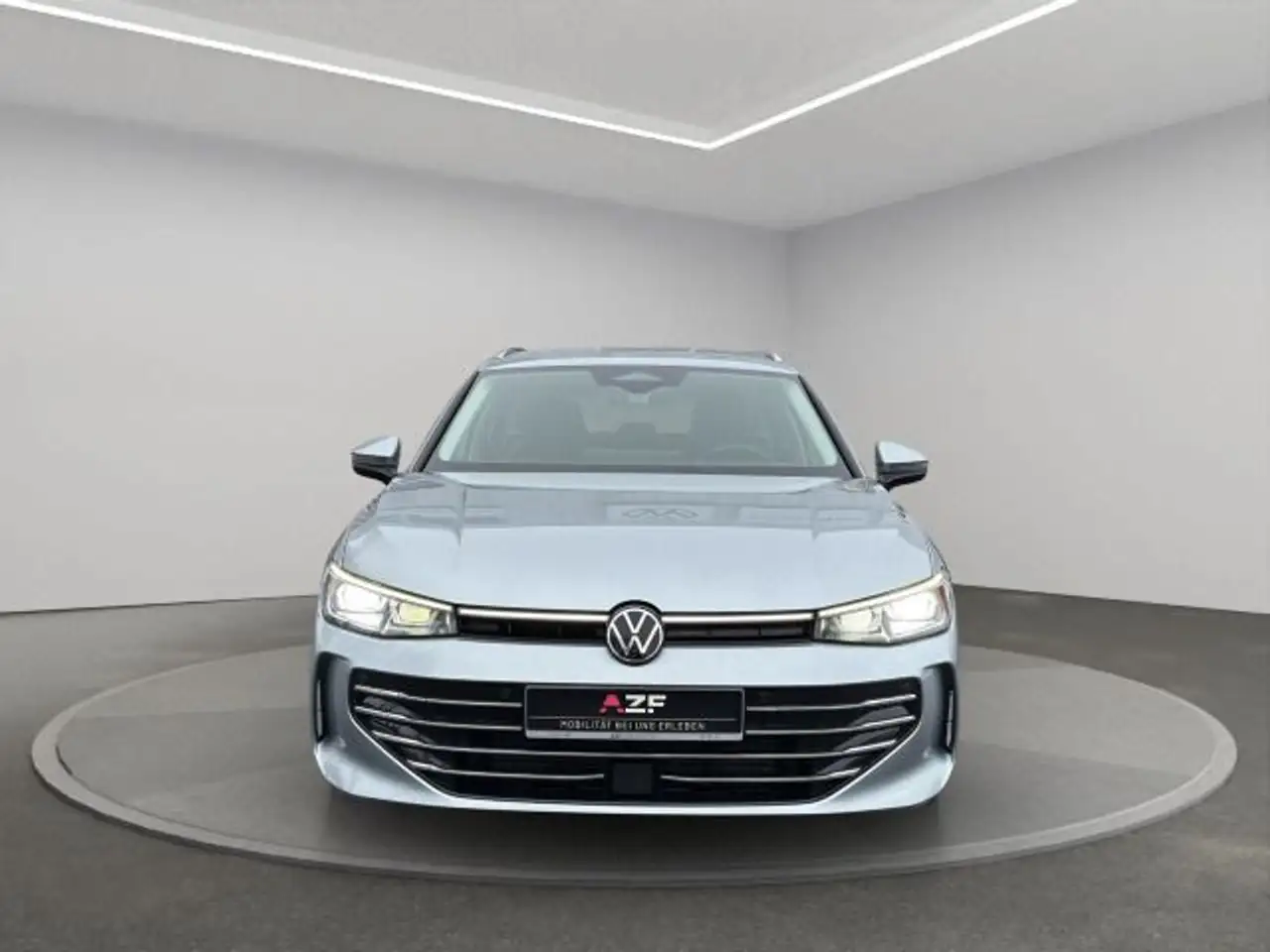 Volkswagen Passat Variant Elegance 2.0 TDI DSG LED+HUD+AHK 6