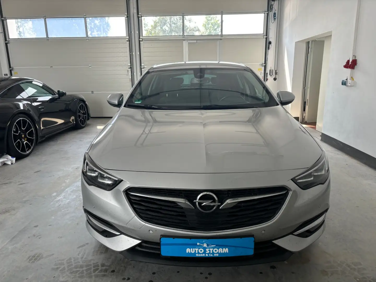 Opel Insignia B Grand Sport Innovation 2.0 CDTI*4x4*Head-up*Memo Silber - 2