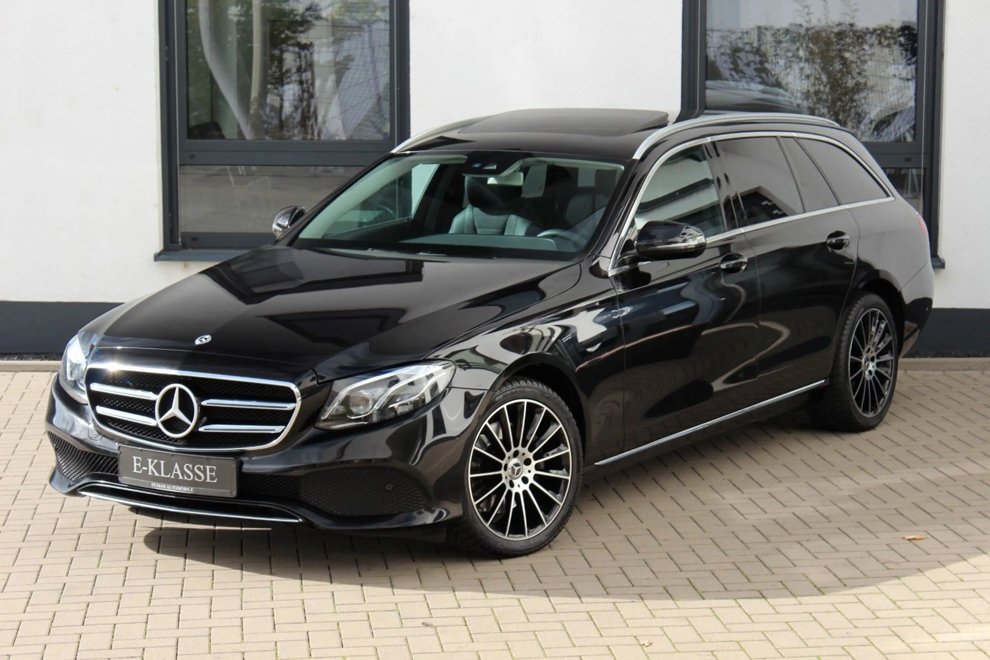 Mercedes-Benz E 220 E220d T-Modell 4Matic KAMERA*MULTIBEAM LED*SD