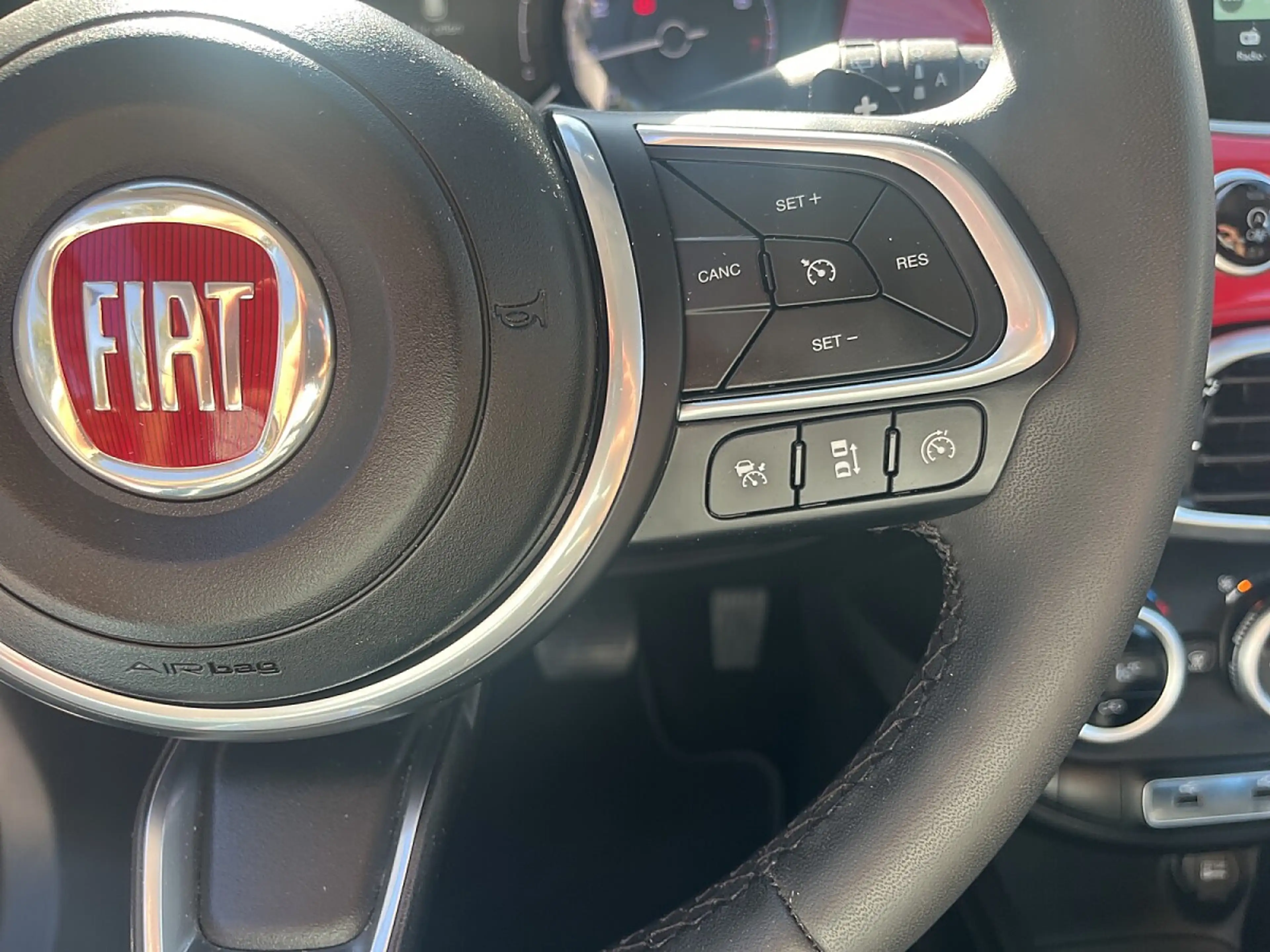 Fiat 500X FireFly Turbo 150 DCT Cross — photo 12