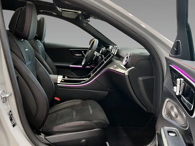Mercedes-Benz C-Class view 12