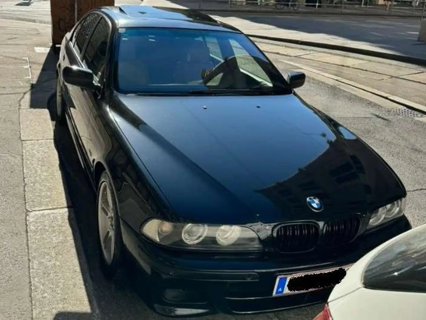 BMW 525 525d Schwarz - 2