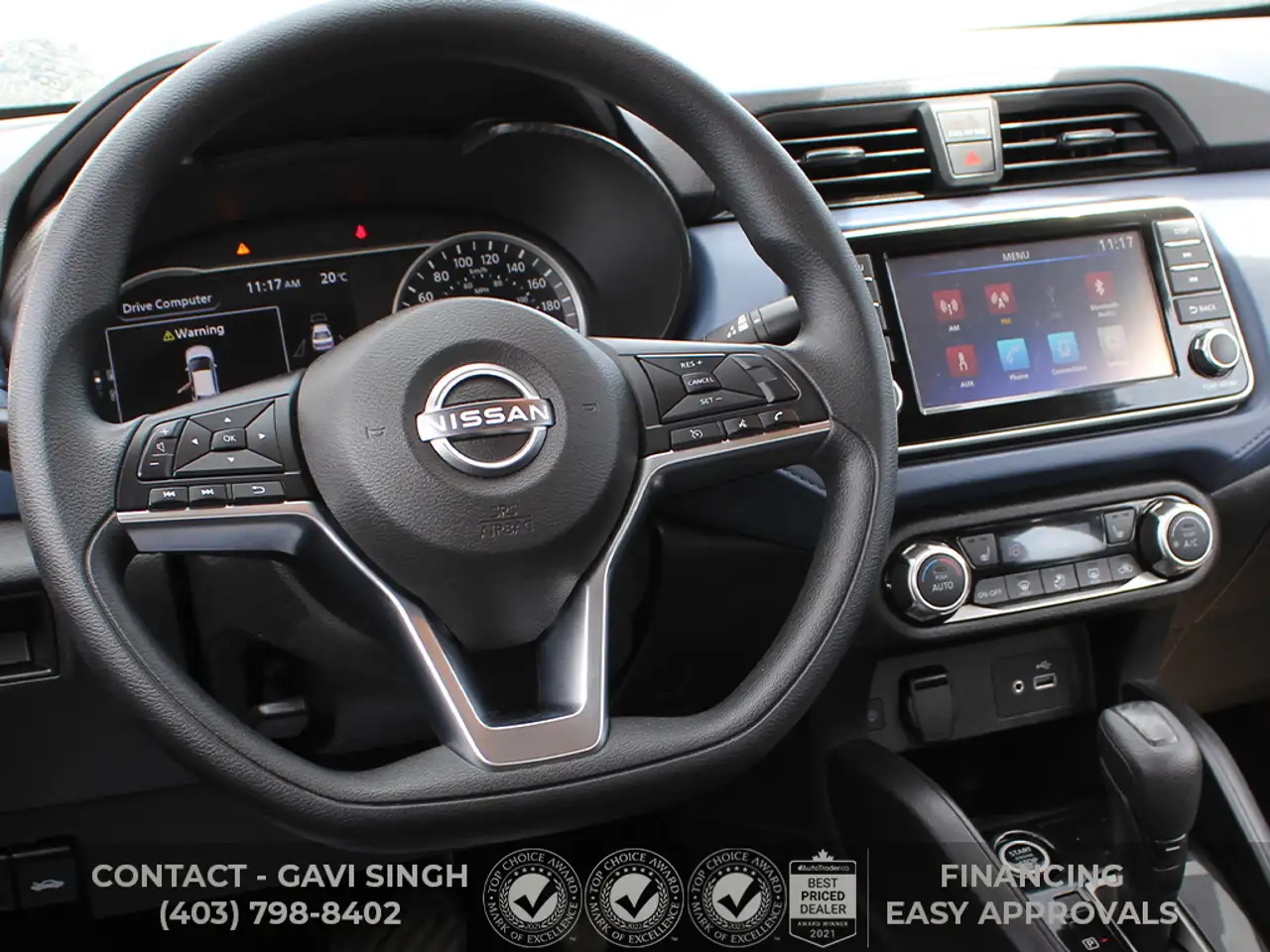 Nissan Versa снимка Nissan Versa