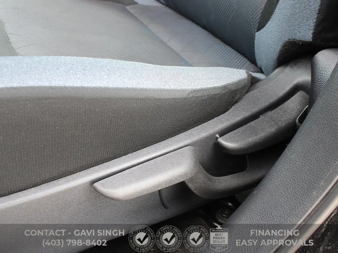 Nissan Versa снимка Nissan Versa