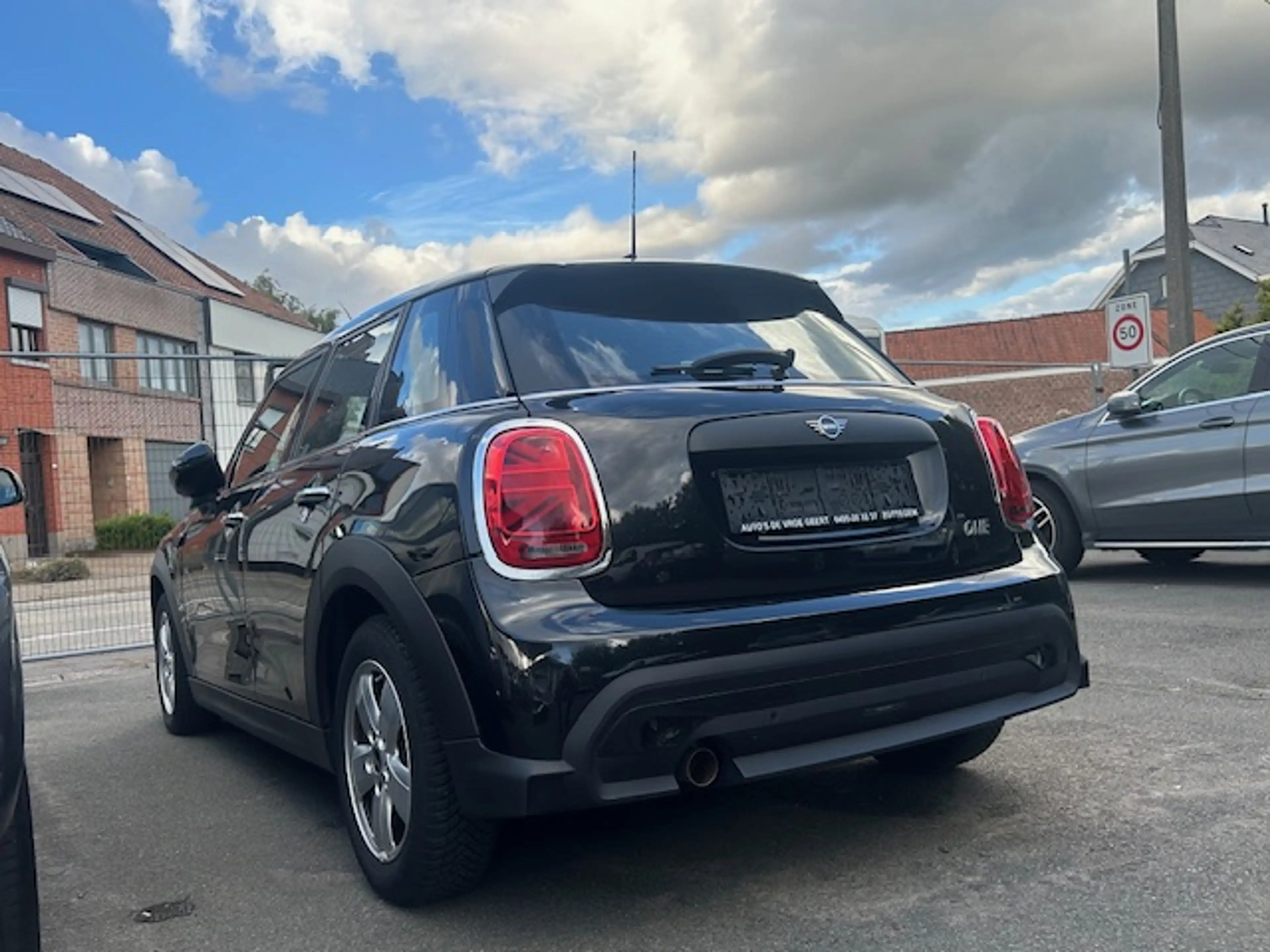MINI One Mini 1.5 One OPF Facelift Apple carplay /Android led sfeer ... — photo 2