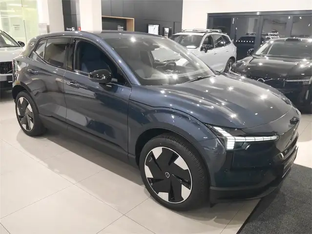 Volvo EX30 P8 AWD Plus