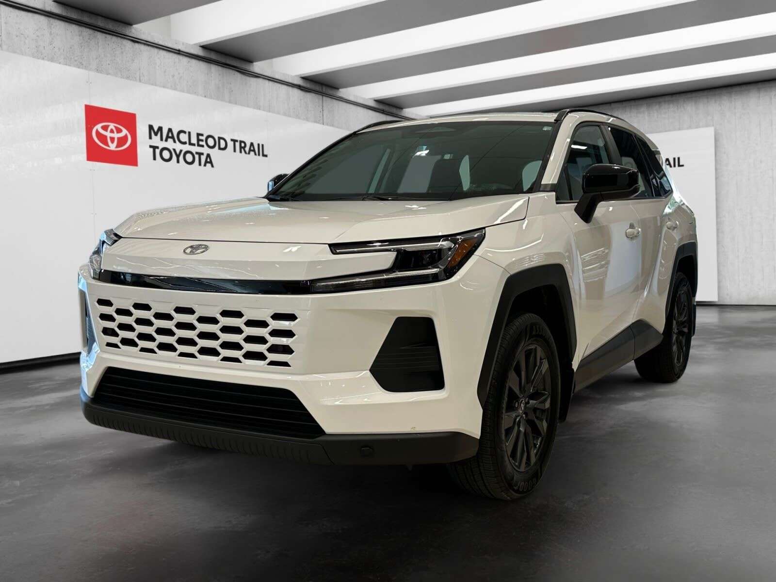 2026 Toyota RAV4 XLE | AWD | HYBRID |