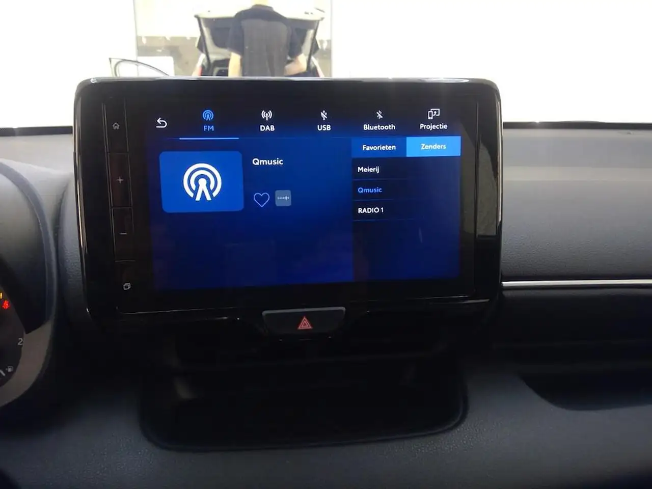Toyota Yaris 1.5 HYBRID 115 ACTIVE I AUTOMAAT I APPLE CARPLAY I, миниатюра 7