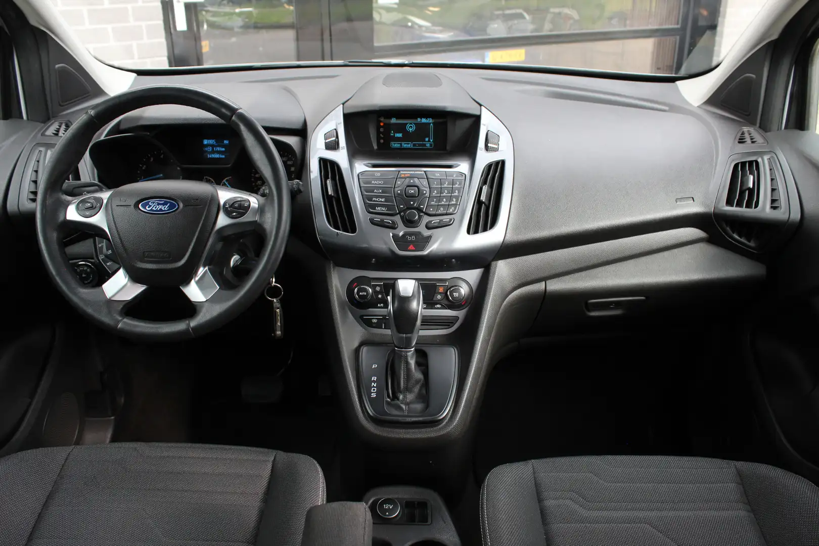 Ford Tourneo Connect Grand 1.6 Titanium / 7 Persoons / Automaat Grijs - 2