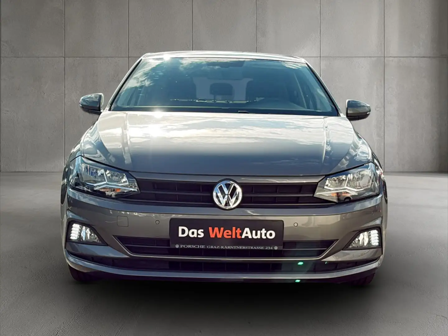 Volkswagen Polo Grau - 2