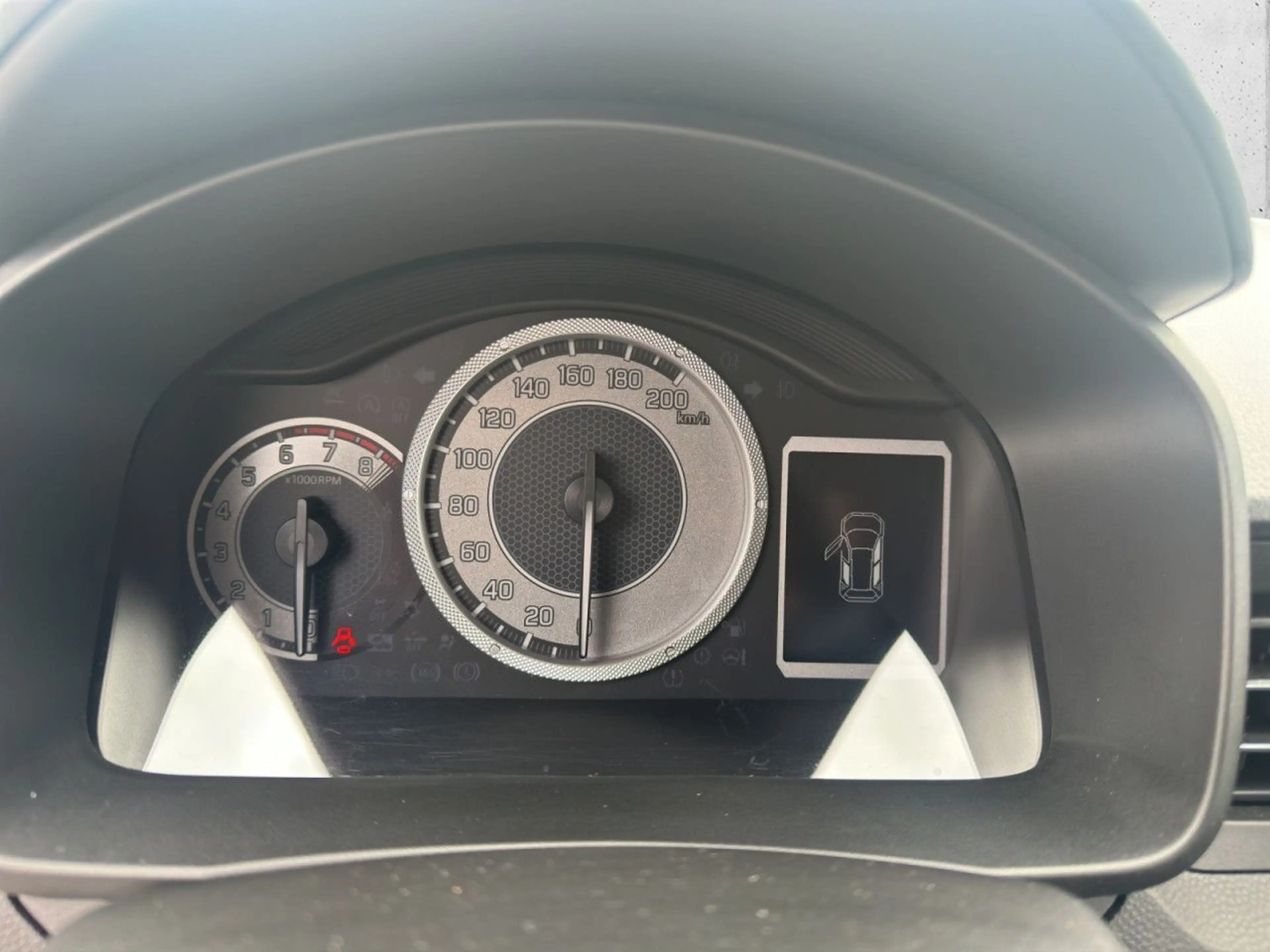 Suzuki Ignis 1.2 Dualjet Hybrid Club LED Klima — photo 11
