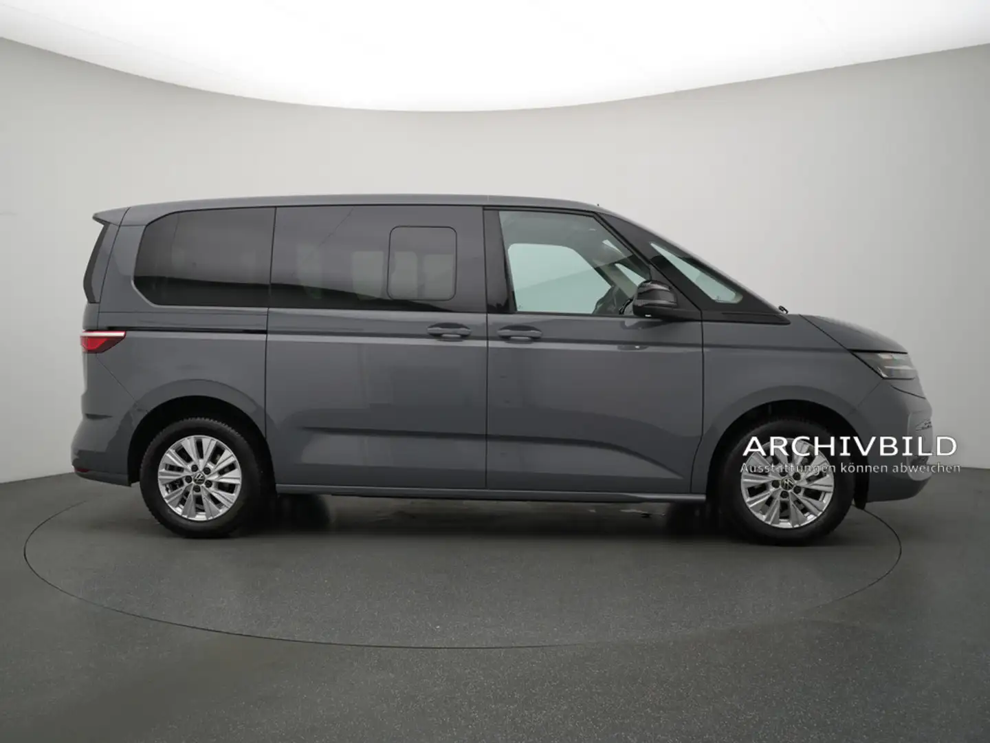 Volkswagen T7 Multivan PANO MATRIX VIRT SHZ CARPLAY PDC Grau - 2