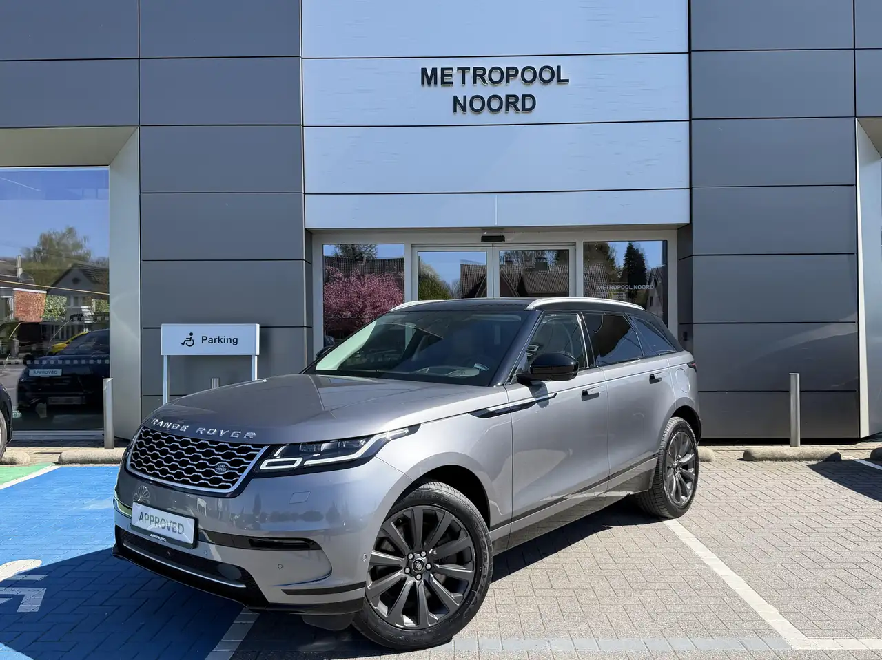 Land Rover Range Rover Velar P400e HSE 2022 — миниатюра 1