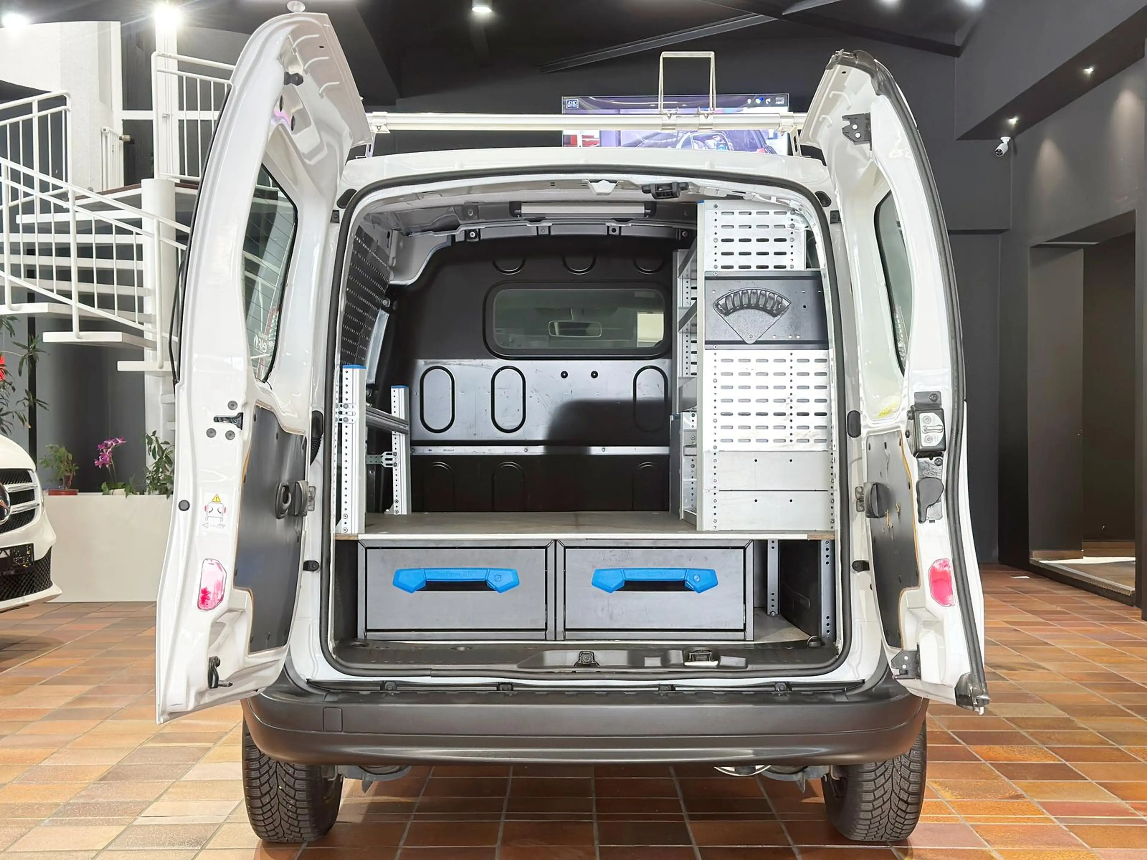 Renault Kangoo RAPID AC STANDHEIZUNG TEMPO SORTIMO AHK EXTRA ENER — photo 9