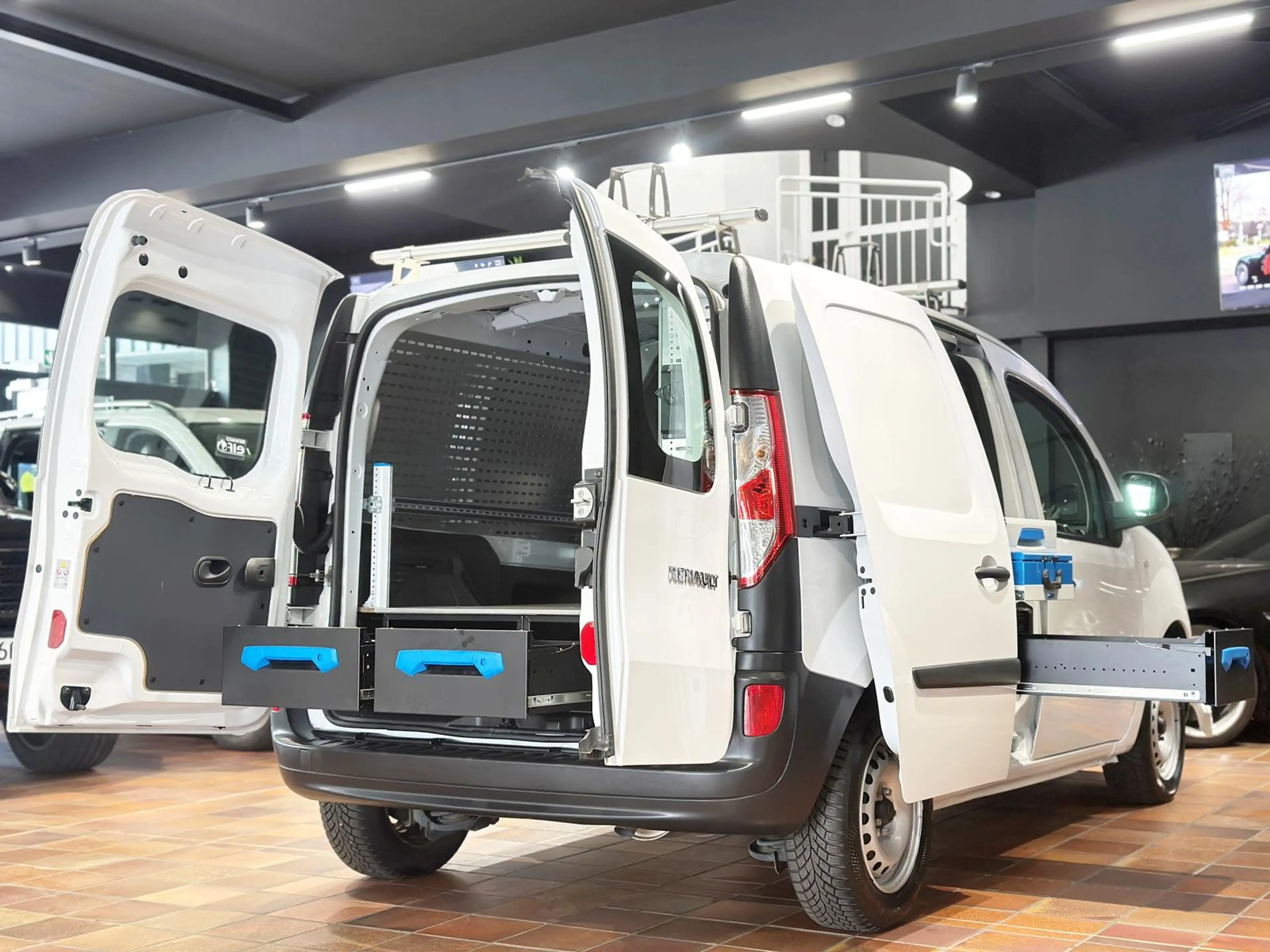 Renault Kangoo RAPID AC STANDHEIZUNG TEMPO SORTIMO AHK EXTRA ENER